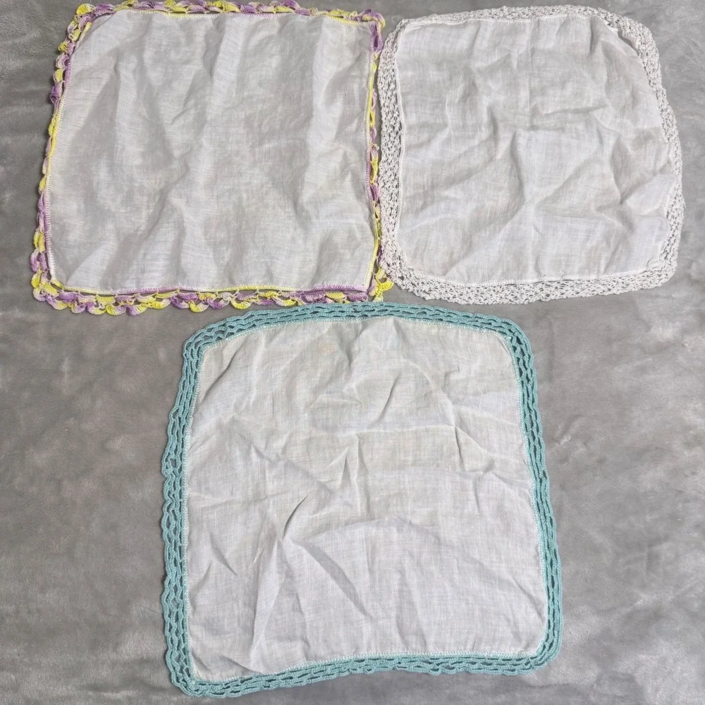 Vintage White Linen Hankies Lot of 3 Hand Crochet Lace Trim Cottagecore